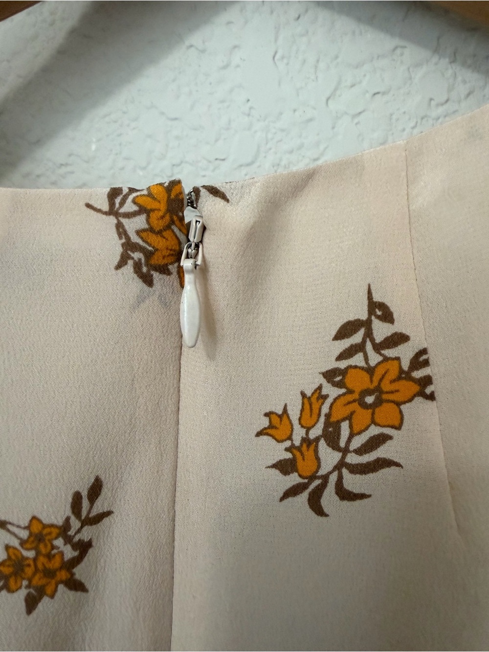 Madewell Silk Floral Wrap Midi Dress Size 2 Cream Short - Picture 8 of 11